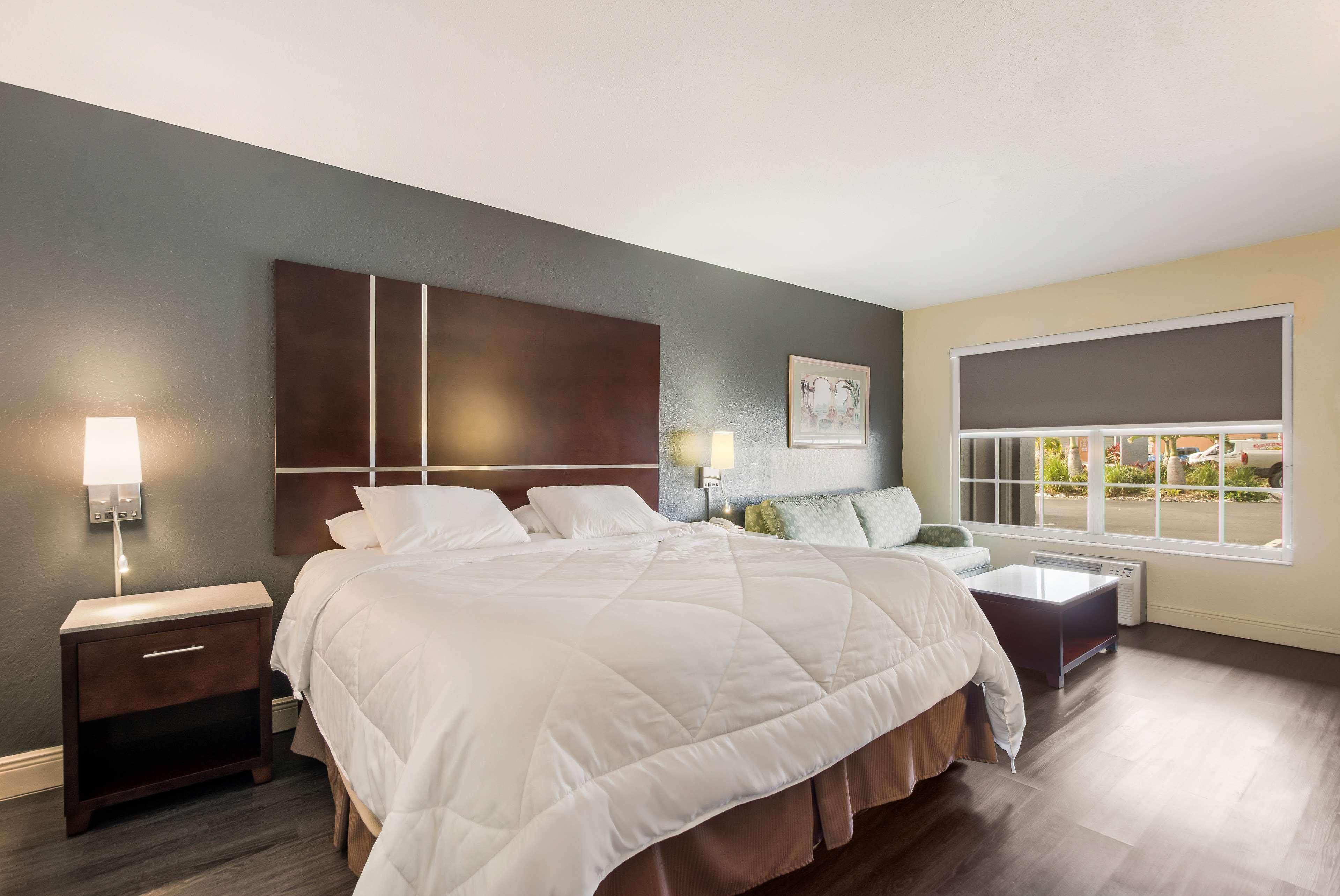 Surestay Hotel By Best Western Sarasota Lido Beach Eksteriør billede